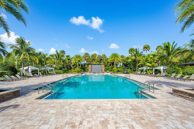8331 Grand Prix Lane, Boynton Beach, FL 33472