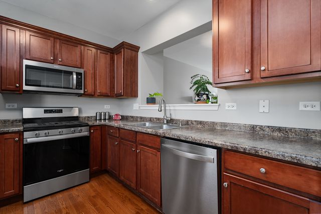 3460 Bradbury Circle, Aurora, IL 60504