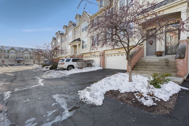 3460 Bradbury Circle, Aurora, IL 60504