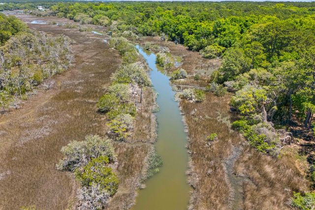 2571 Bryans Dairy Road, Johns Island, SC 29455