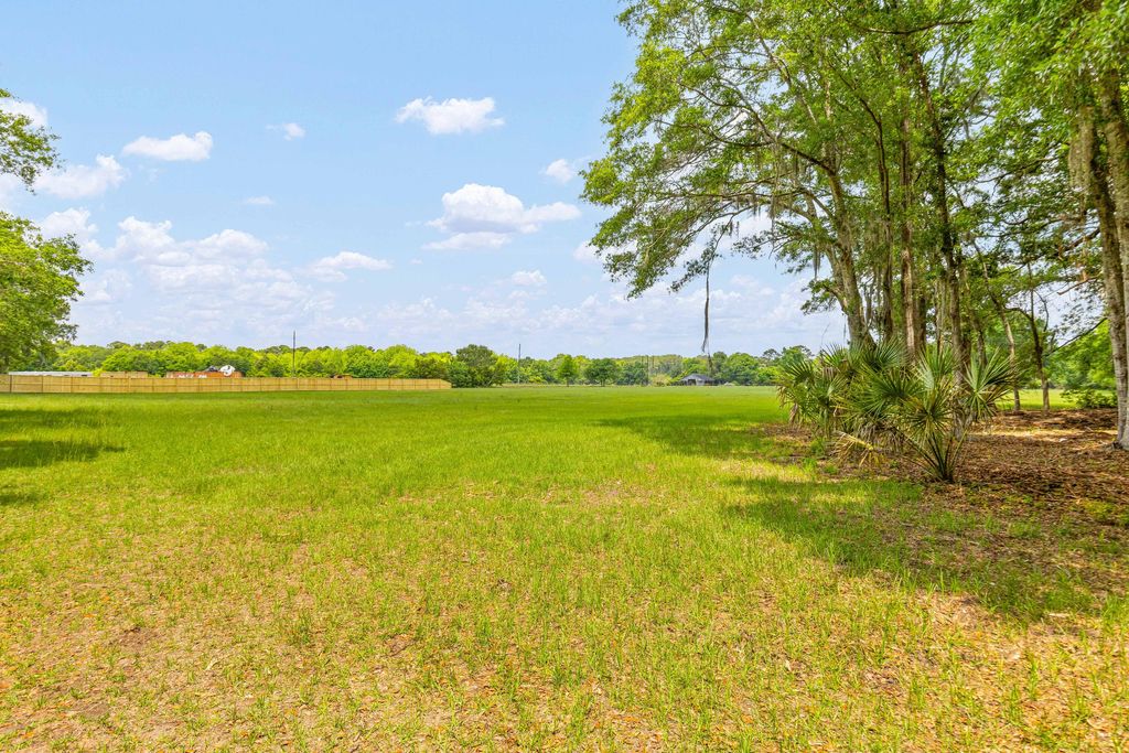 2571 Bryans Dairy Road, Johns Island, SC 29455