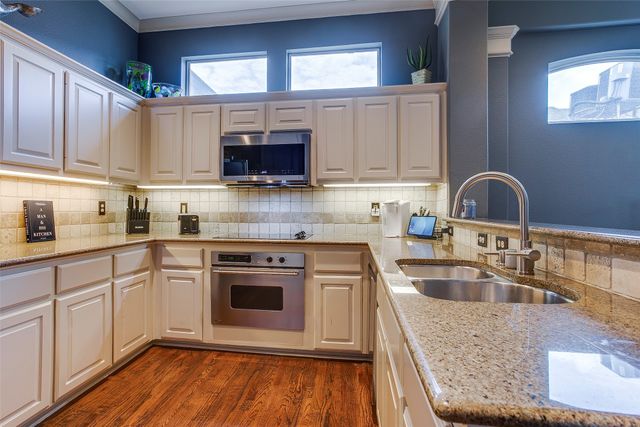 5006 Cedar Springs Road C, Dallas, TX 75235