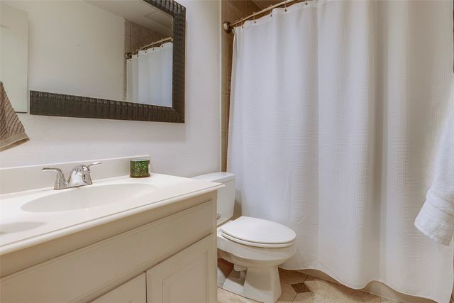 5006 Cedar Springs Road C, Dallas, TX 75235