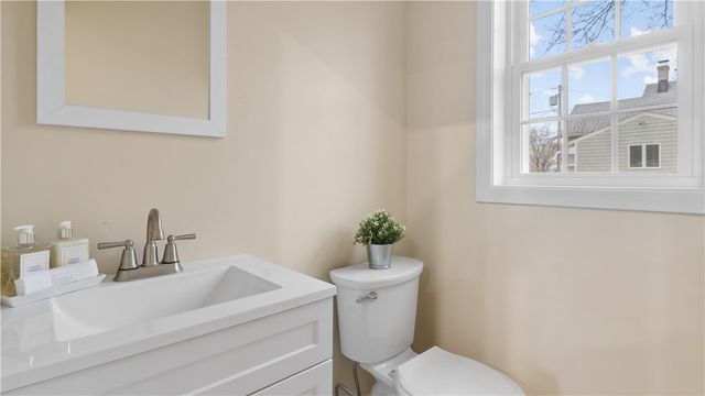 102 Ames Street, Pawtucket, RI 02861