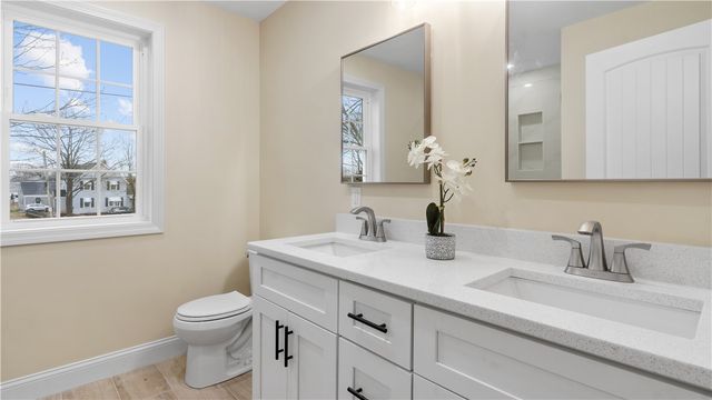 102 Ames Street, Pawtucket, RI 02861