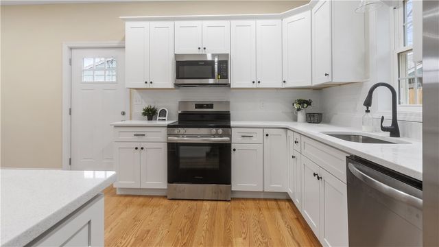 102 Ames Street, Pawtucket, RI 02861