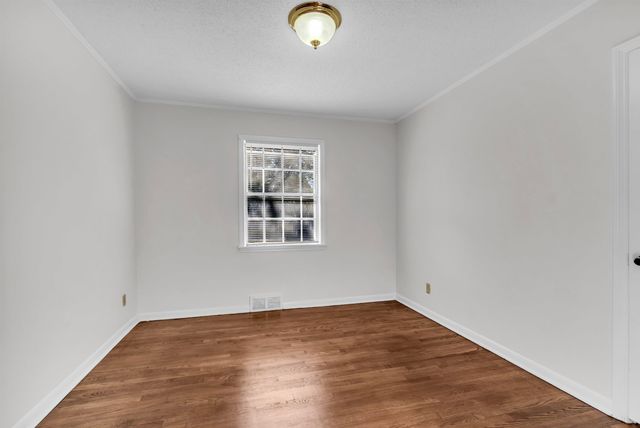 3002 ROBBIEDON ST, Memphis, TN 38128