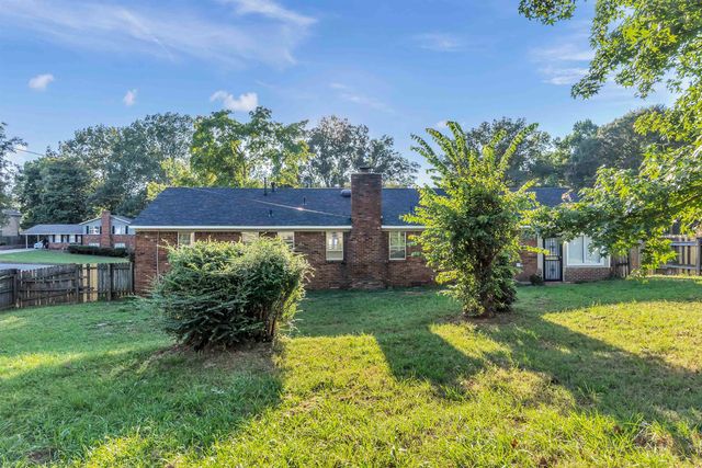 3002 ROBBIEDON ST, Memphis, TN 38128