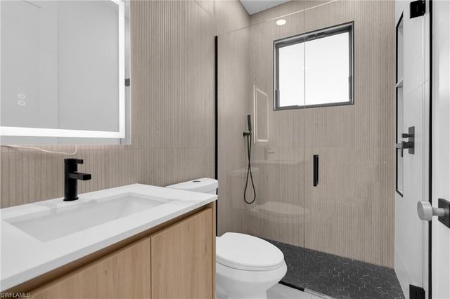 3314 10th ST W, Lehigh Acres, FL 33971