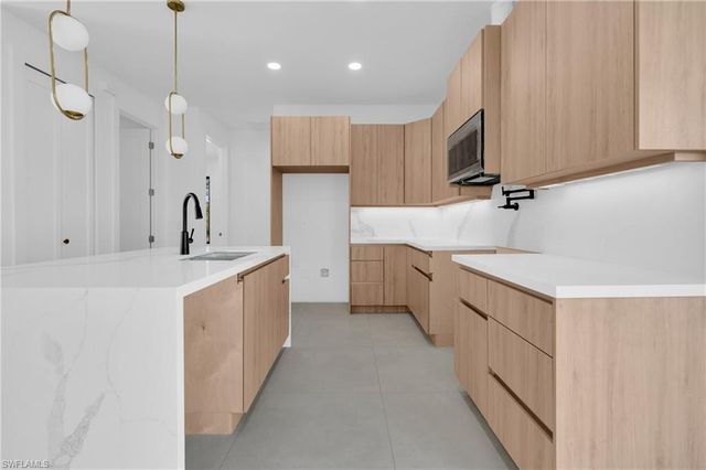 3314 10th ST W, Lehigh Acres, FL 33971