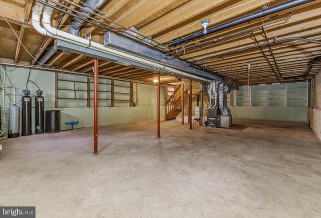 706 HICKORY CT, Monroeville, NJ 08343