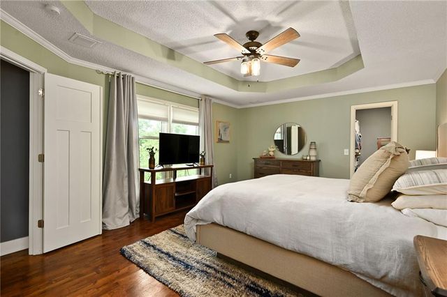 18870 W 116th Street, Olathe, KS 66061
