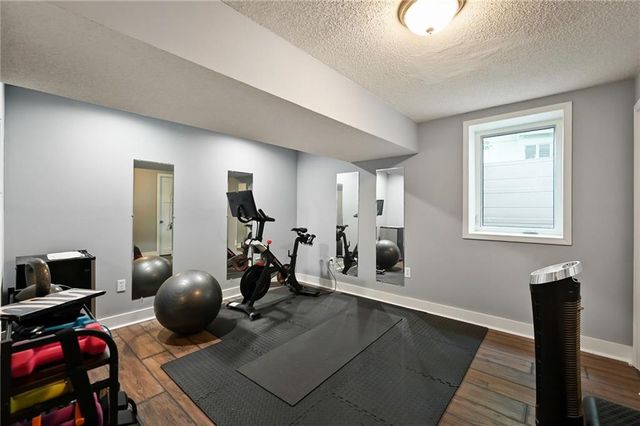 18870 W 116th Street, Olathe, KS 66061