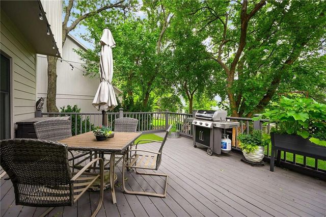 18870 W 116th Street, Olathe, KS 66061