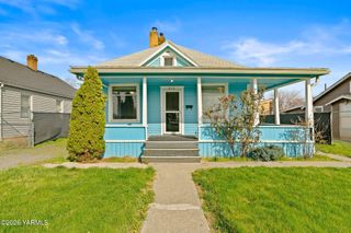 813 N 2nd St, Yakima, WA 98901
