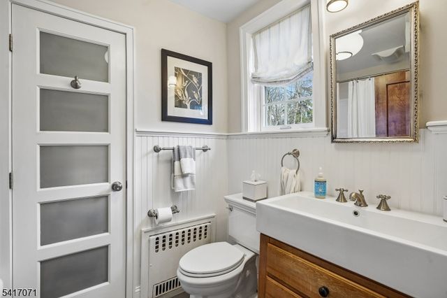 25 Bowers Rd, Caldwell Boro Twp., NJ 07006