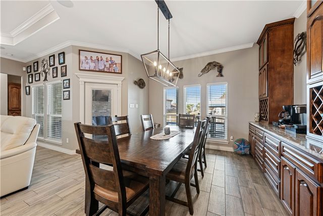 14222 Punta Bonaire Dr, Corpus Christi, TX 78418