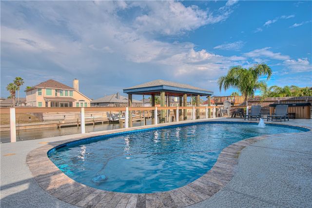 14222 Punta Bonaire Dr, Corpus Christi, TX 78418