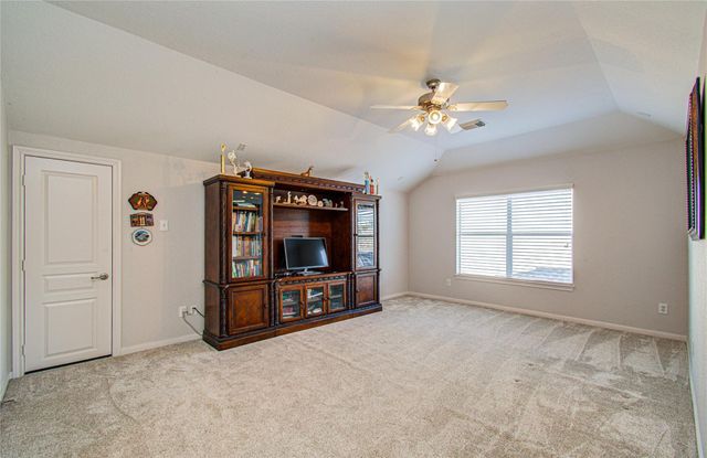 105 Hawke Bay Lane, Friendswood, TX 77546