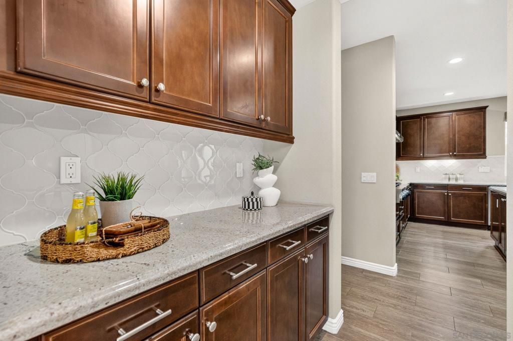 Image 18 of property listing at 817 Dolphin, Encinitas, CA 92024