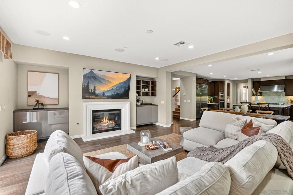 Image 22 of property listing at 817 Dolphin, Encinitas, CA 92024