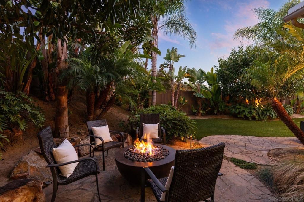 Image 42 of property listing at 817 Dolphin, Encinitas, CA 92024