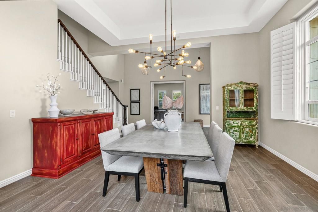 Image 9 of property listing at 817 Dolphin, Encinitas, CA 92024