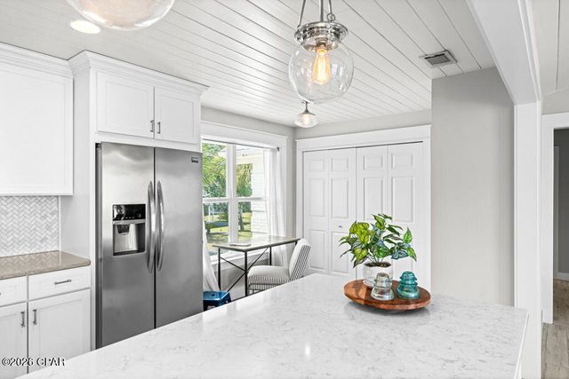 700 W 4th Street, Lynn Haven, FL 32444