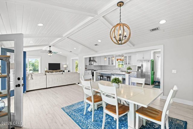 700 W 4th Street, Lynn Haven, FL 32444