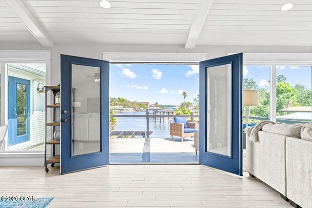 700 W 4th Street, Lynn Haven, FL 32444