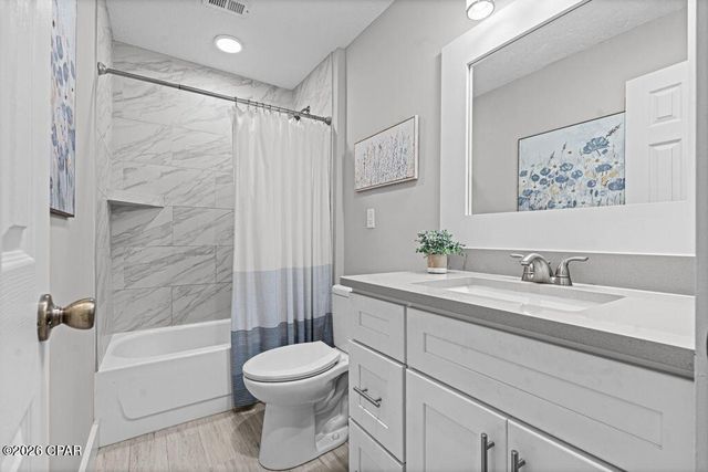 700 W 4th Street, Lynn Haven, FL 32444