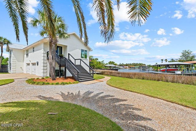 700 W 4th Street, Lynn Haven, FL 32444