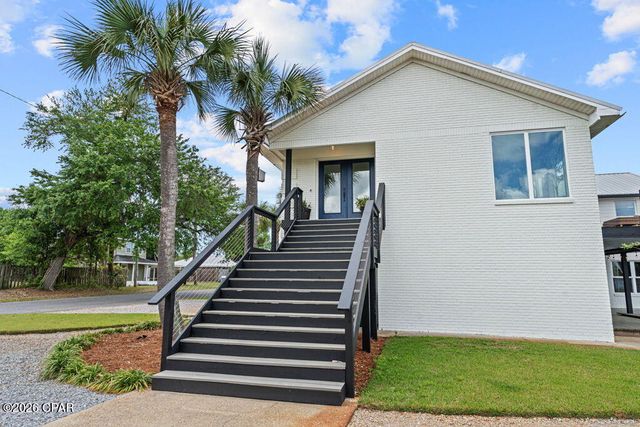 700 W 4th Street, Lynn Haven, FL 32444