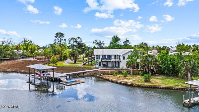 700 W 4th Street, Lynn Haven, FL 32444