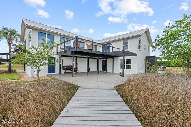 700 W 4th Street, Lynn Haven, FL 32444