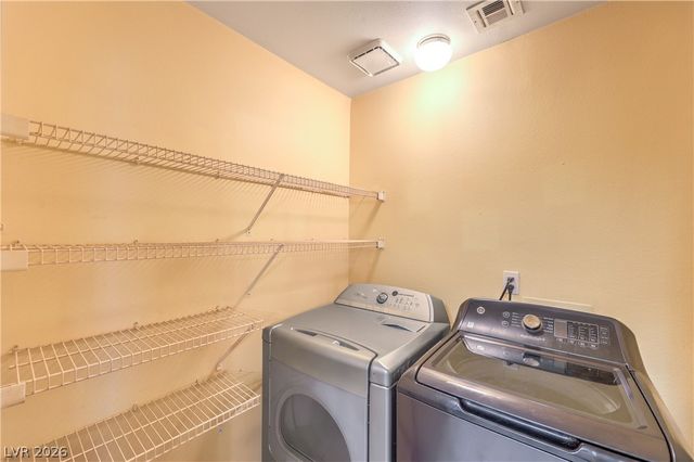 2041 Willowbury Drive D, Las Vegas, NV 89108
