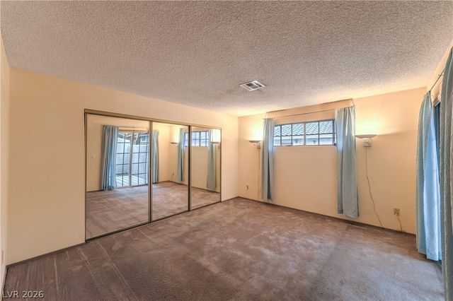 2041 Willowbury Drive D, Las Vegas, NV 89108