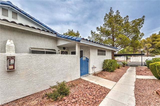 2041 Willowbury Drive D, Las Vegas, NV 89108