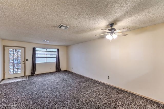 2041 Willowbury Drive D, Las Vegas, NV 89108
