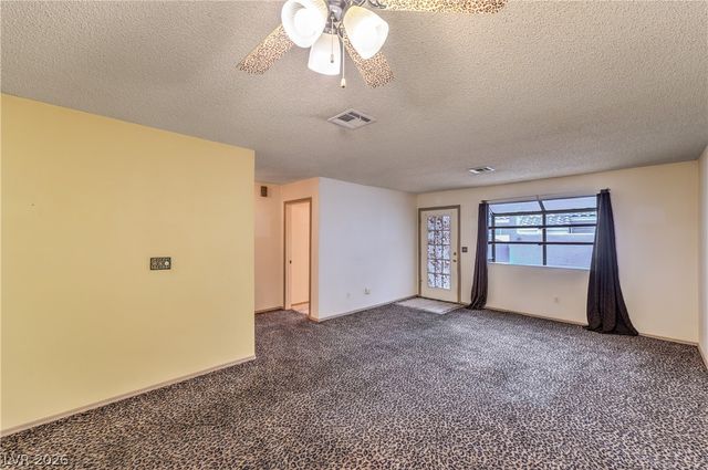 2041 Willowbury Drive D, Las Vegas, NV 89108