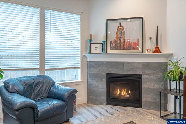1713 N Kalapuya Pl, Lafayette, OR 97127