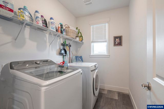 1713 N Kalapuya Pl, Lafayette, OR 97127
