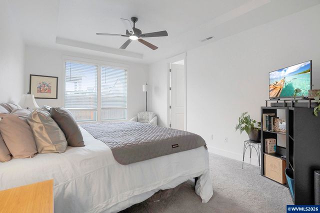 1713 N Kalapuya Pl, Lafayette, OR 97127