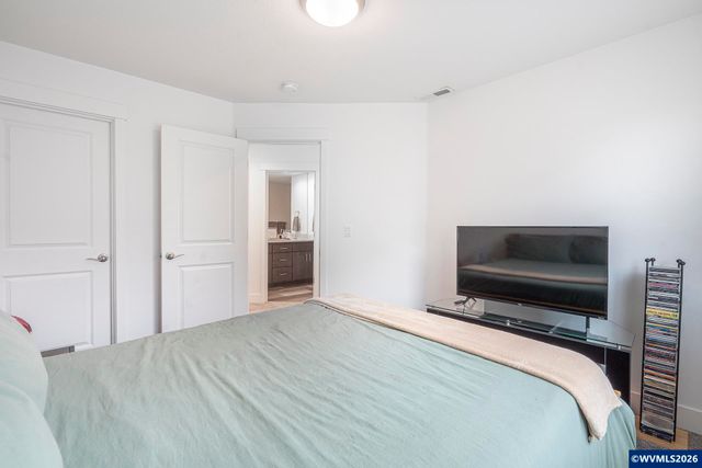 1713 N Kalapuya Pl, Lafayette, OR 97127