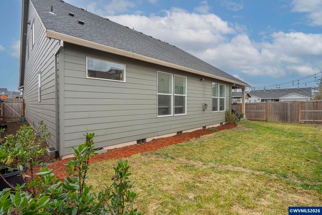 1713 N Kalapuya Pl, Lafayette, OR 97127