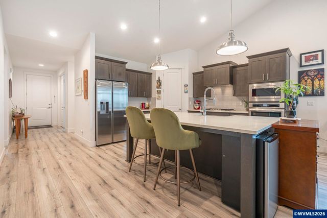 1713 N Kalapuya Pl, Lafayette, OR 97127