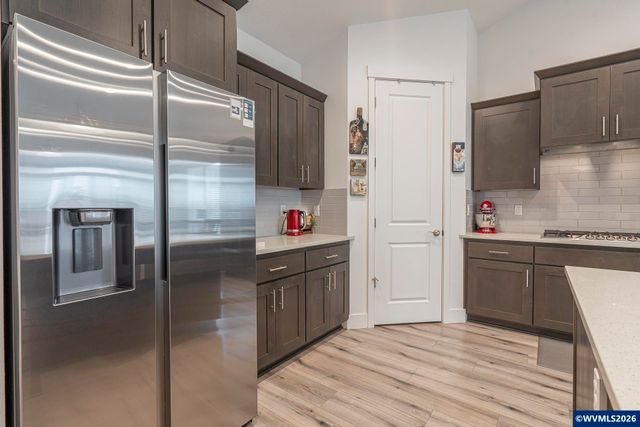 1713 N Kalapuya Pl, Lafayette, OR 97127