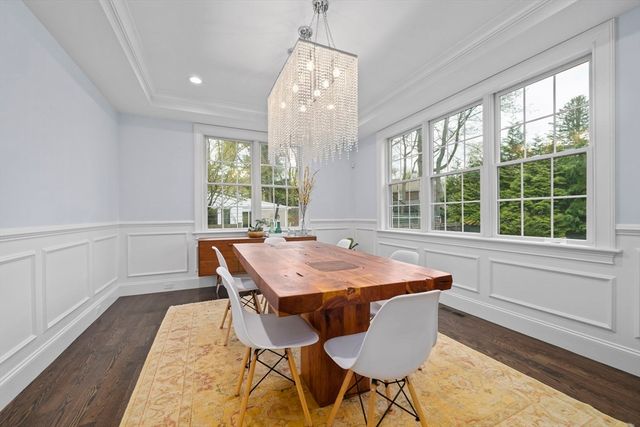 11 Woodhaven Rd, Newton, MA 02468
