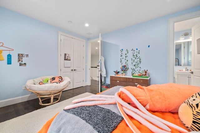 11 Woodhaven Rd, Newton, MA 02468
