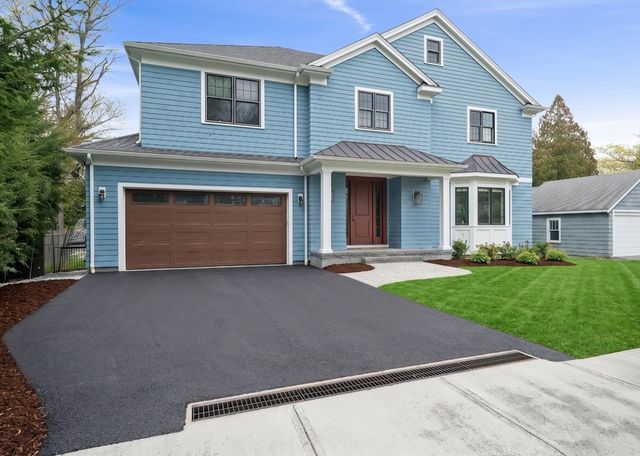 11 Woodhaven Rd, Newton, MA 02468